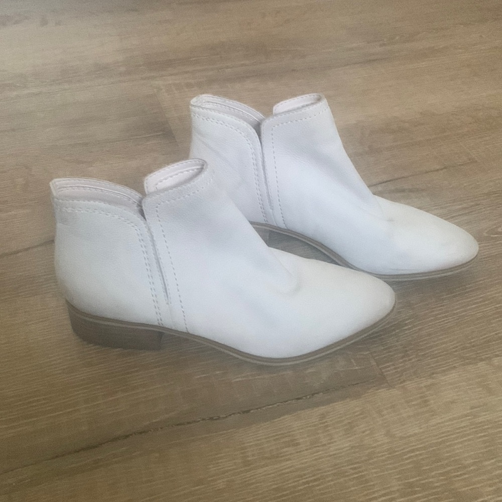 Dusty rose/ pink gold Aldo booties leather